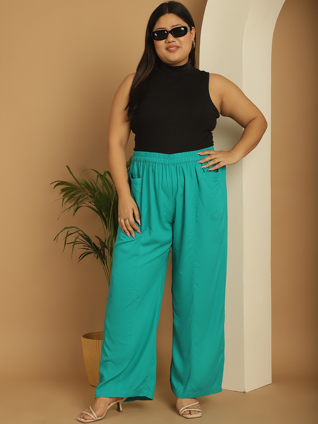 Women's Plus Size Teal Solid Color woven flared palazzos