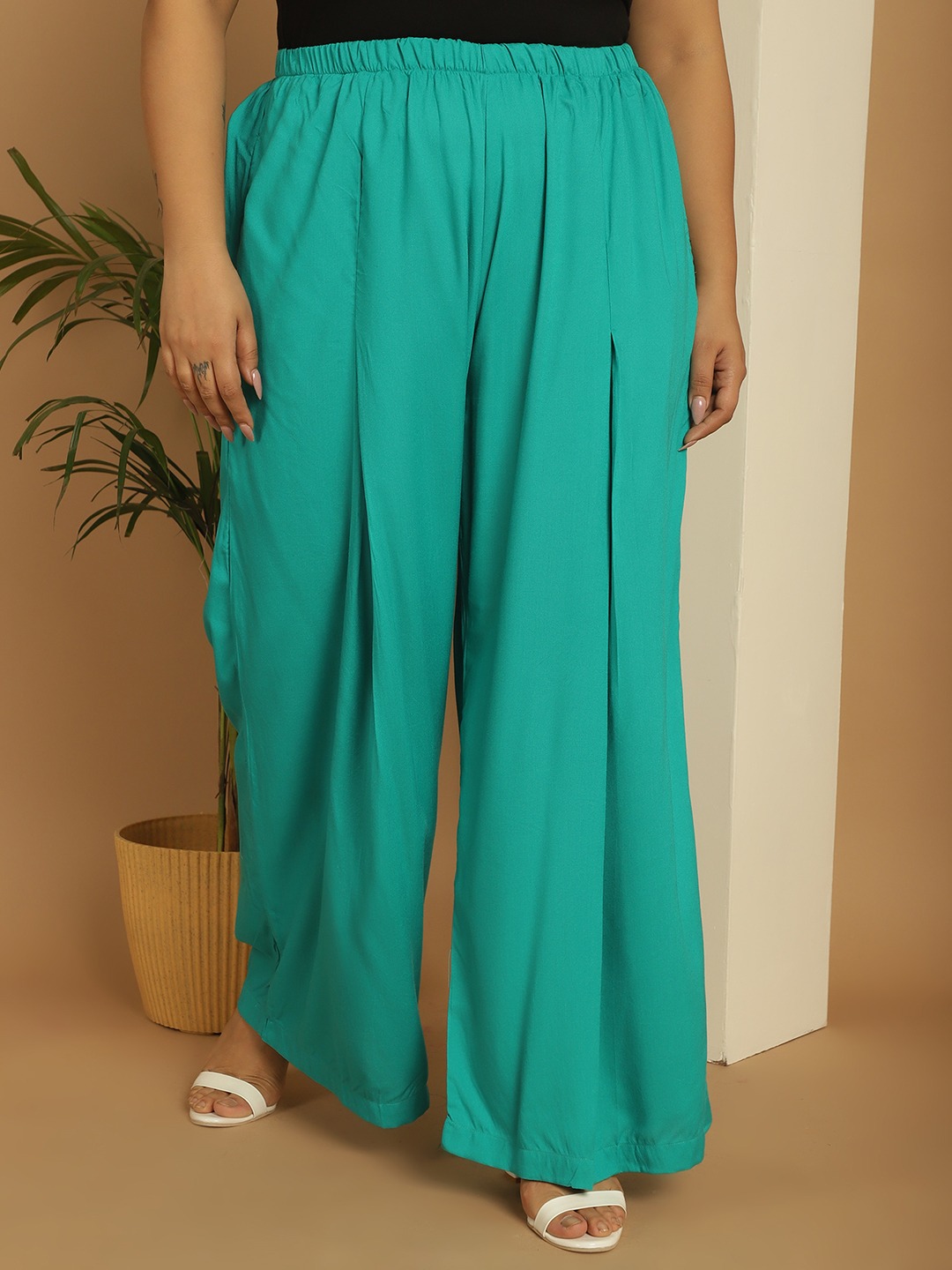 Women's Plus Size Teal Solid Color woven pleated palazzos