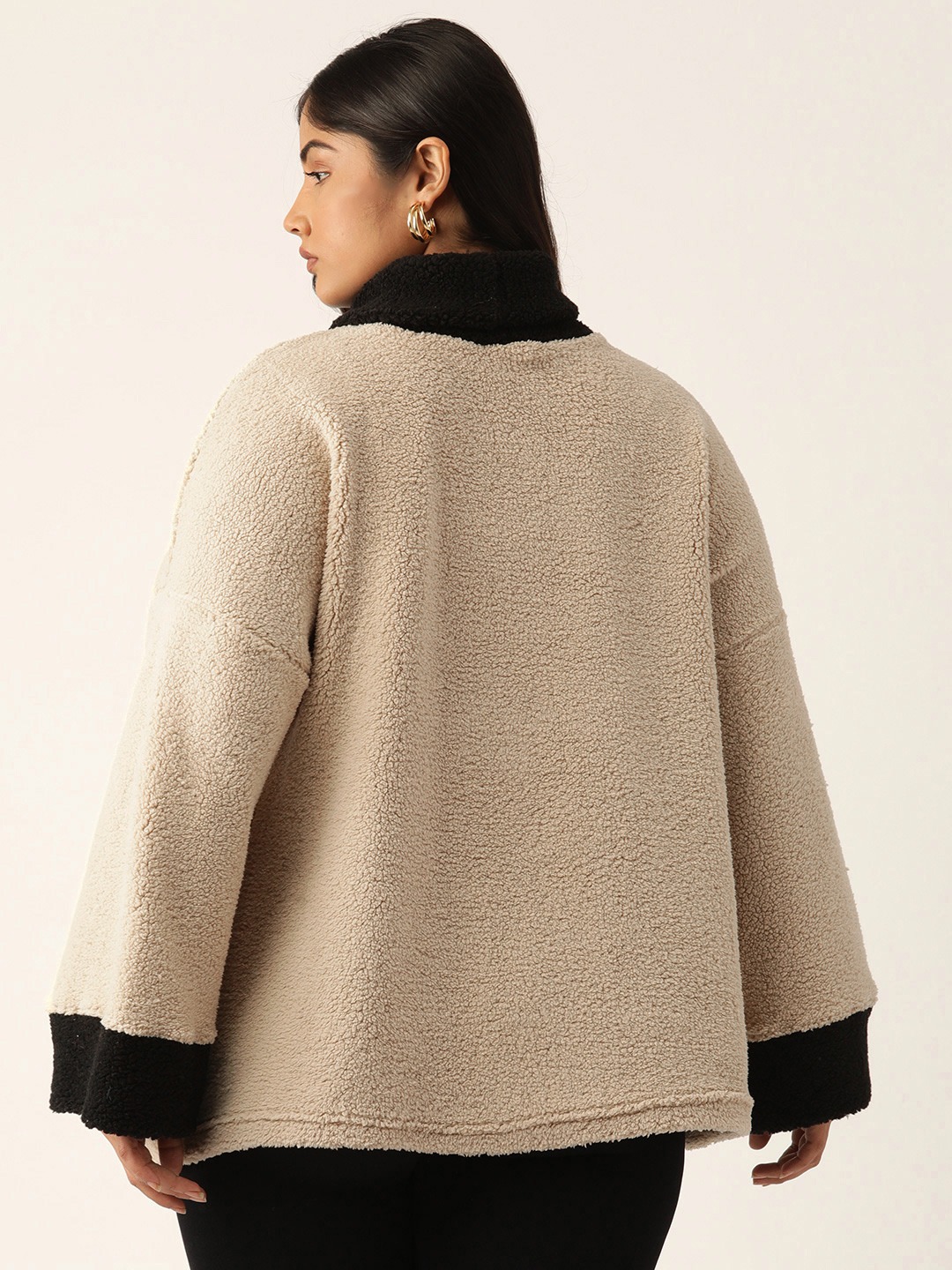 Women's Plus Size Off White Solid Color Teddy Top