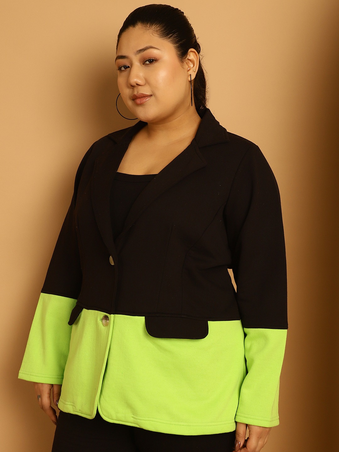 Women's Plus Size Black & Bright Green Color Block Knitted Jacket