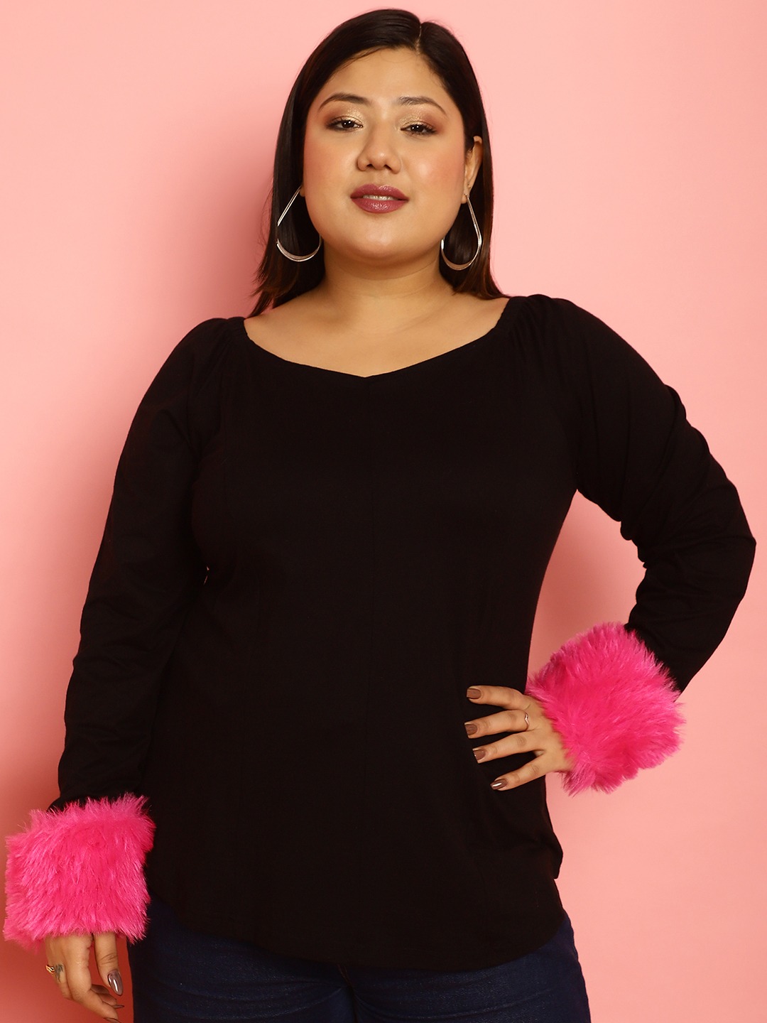 Women's Plus Size Dark Pink Solid Color Viscose Knitted Top with faux fur at cuff