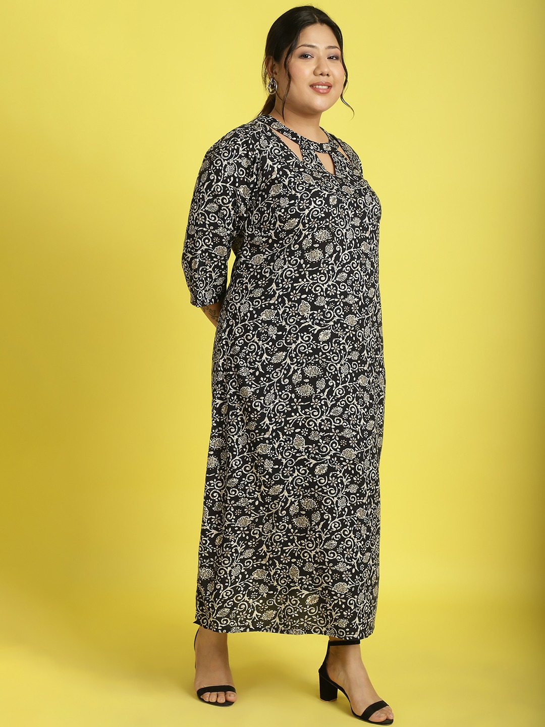 Women's Plus Size Black floral batik printed A-Line Midi dress