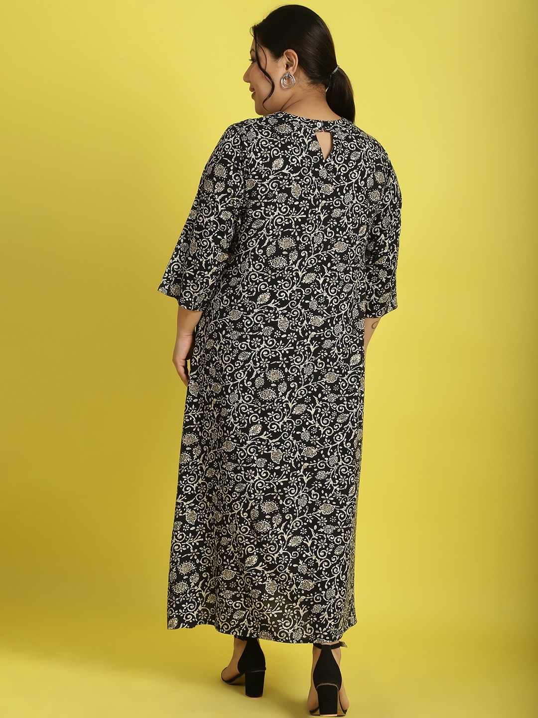 Women's Plus Size Black floral batik printed A-Line Midi dress