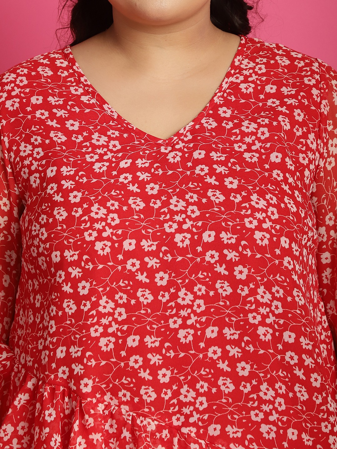 Women's Plus SizeRed & White Floral Printed Georgette Longline Wrap Top
