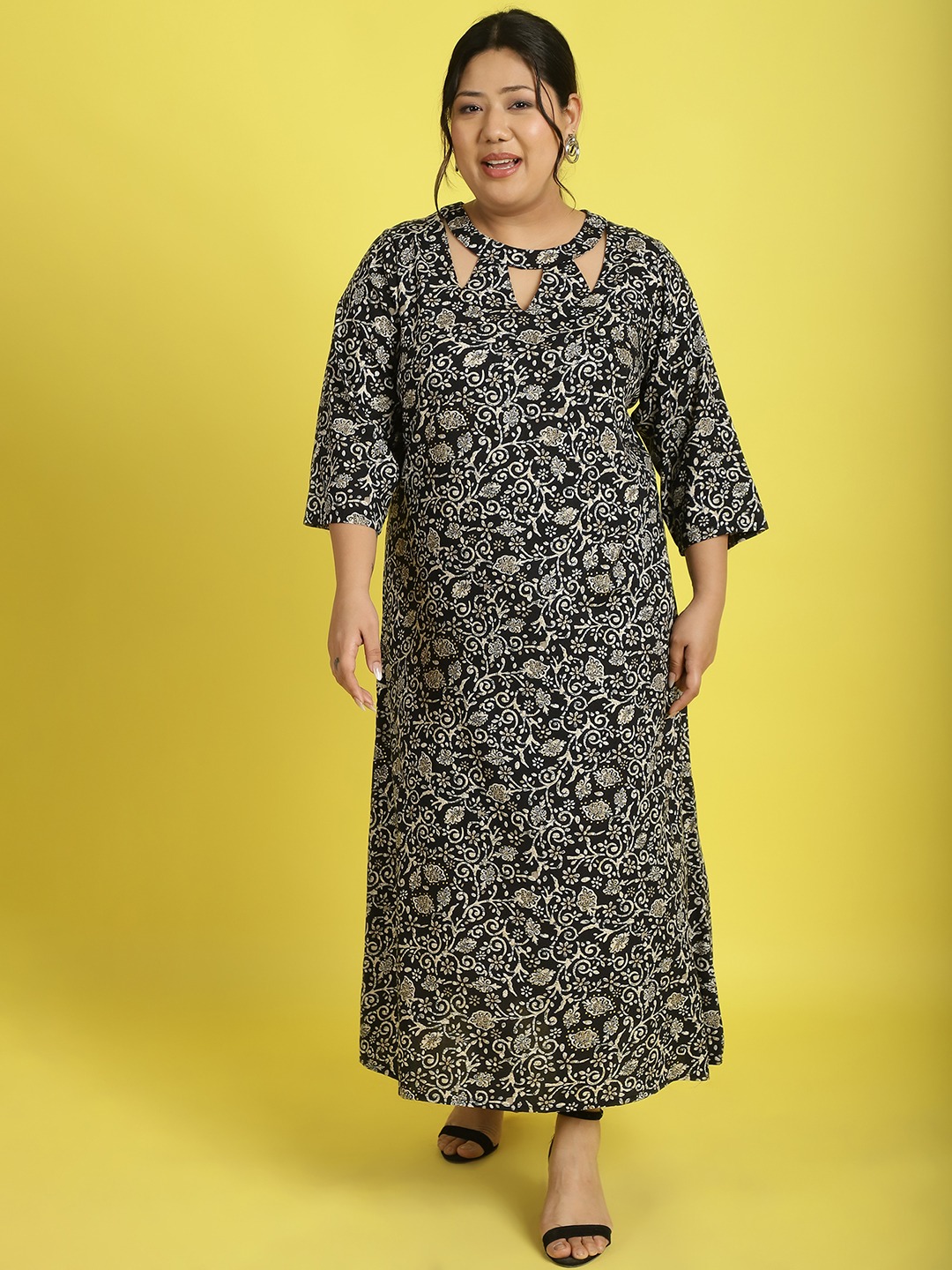 Women's Plus Size Black floral batik printed A-Line Midi dress