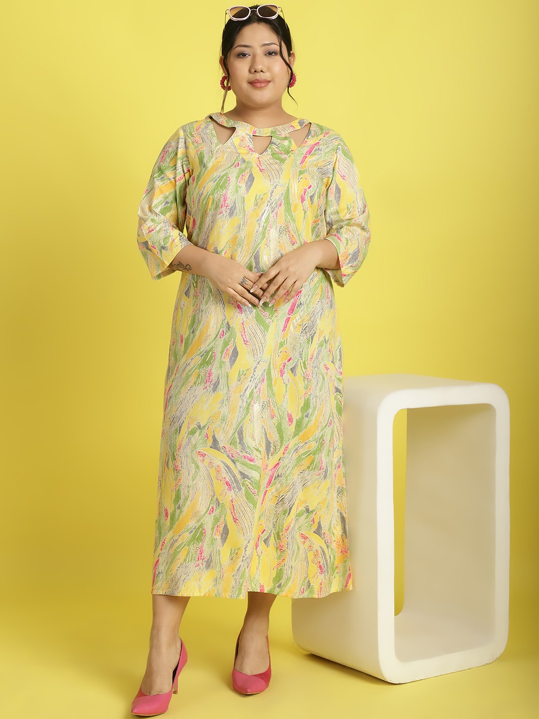Women's Plus Size Yellow Gold Foil printed A-Line Midi dress