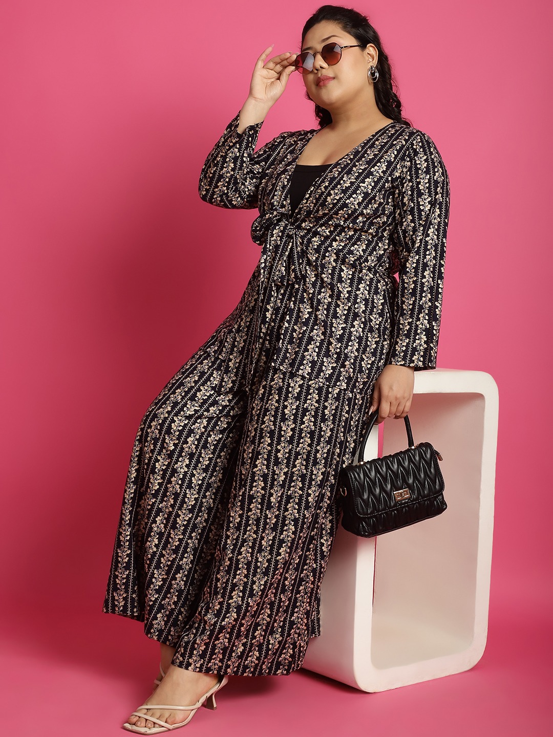 Women's Plus Size Navy Gold floral printed tie-up shrug