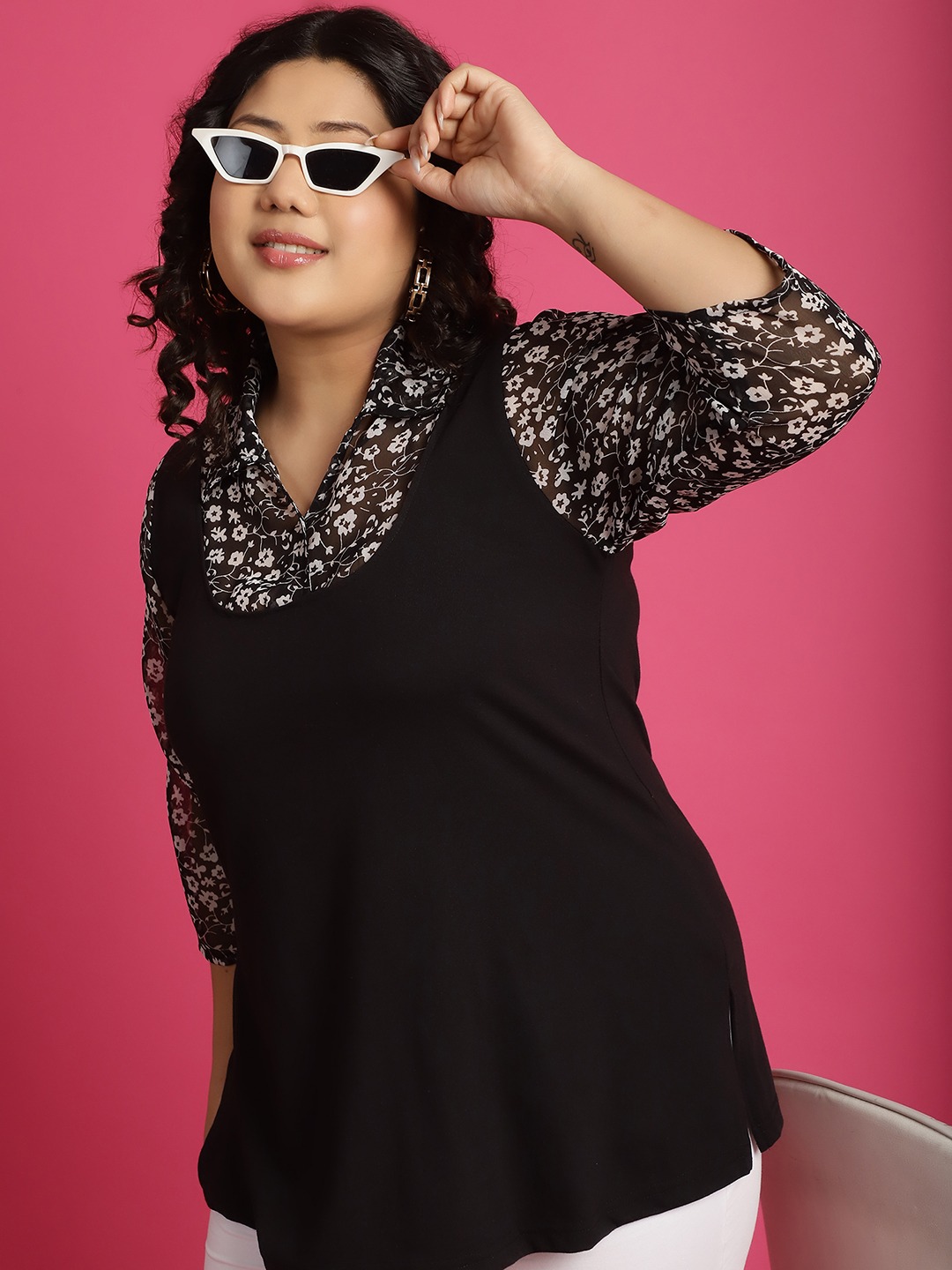 Women's Plus Size Black & White floral printed Top