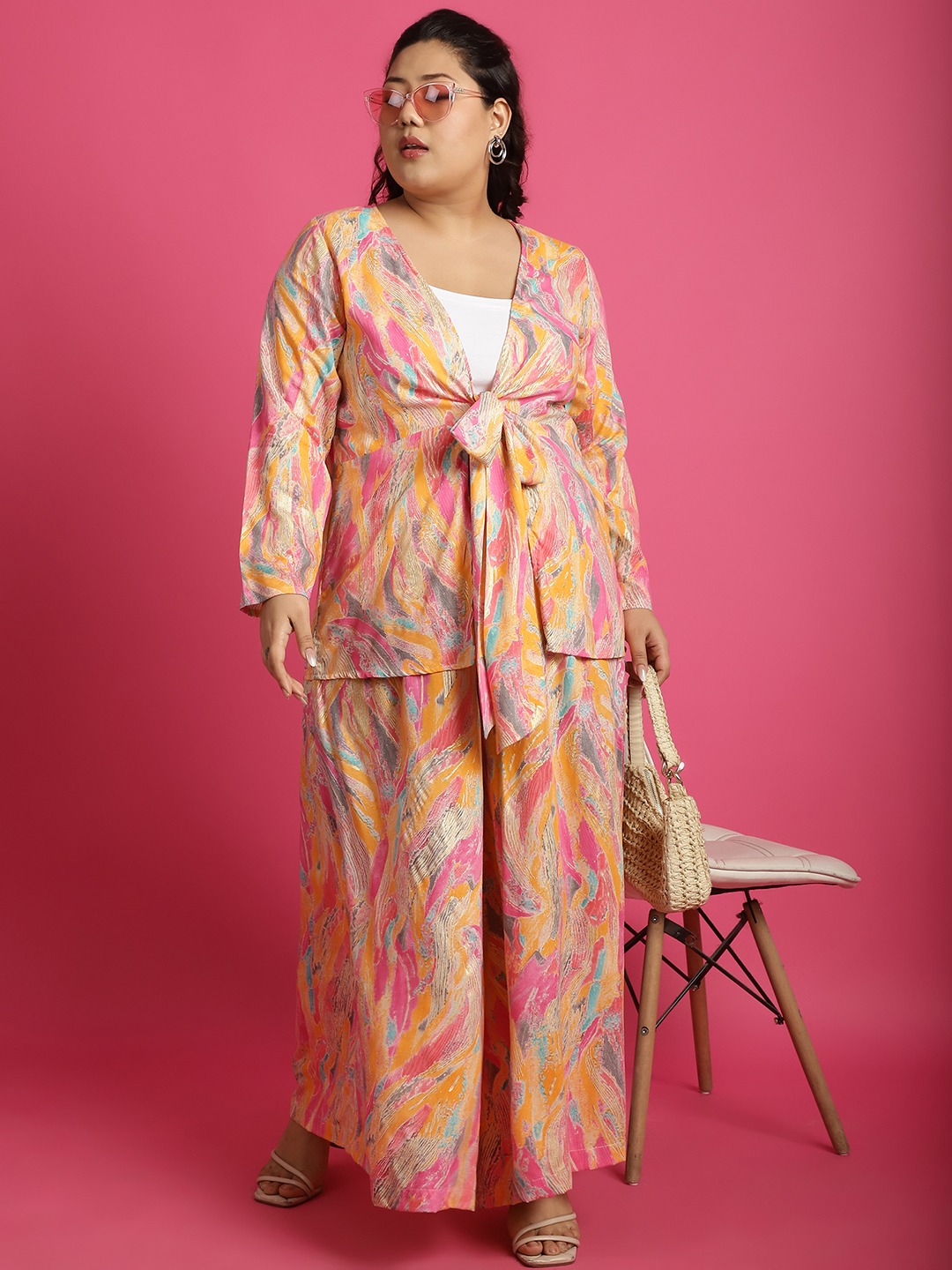 Women's Plus Size Pink Gold Foil printed tie-up shrug