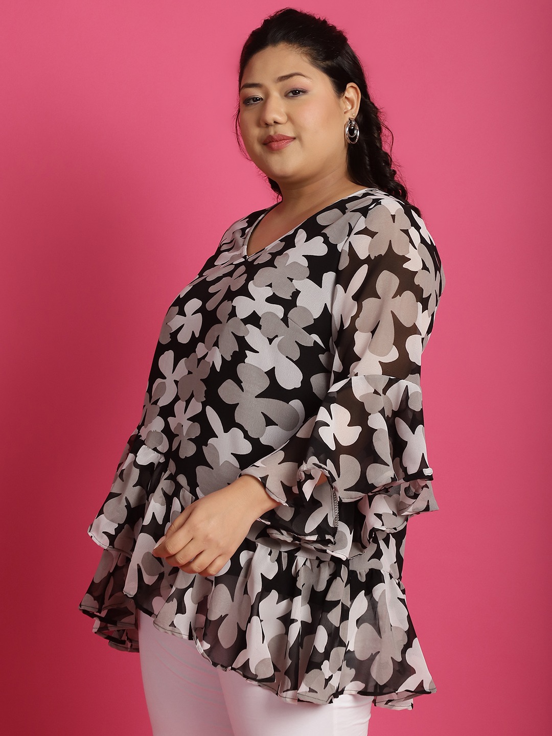 Women's Plus SizeBlack White and Grey Floral Printed Georgette Longline Wrap Top