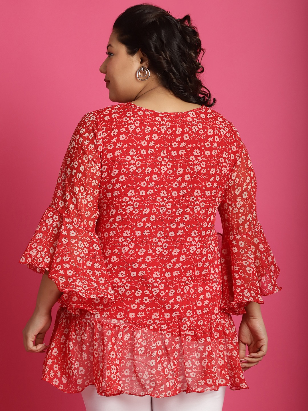 Women's Plus SizeRed & White Floral Printed Georgette Longline Wrap Top