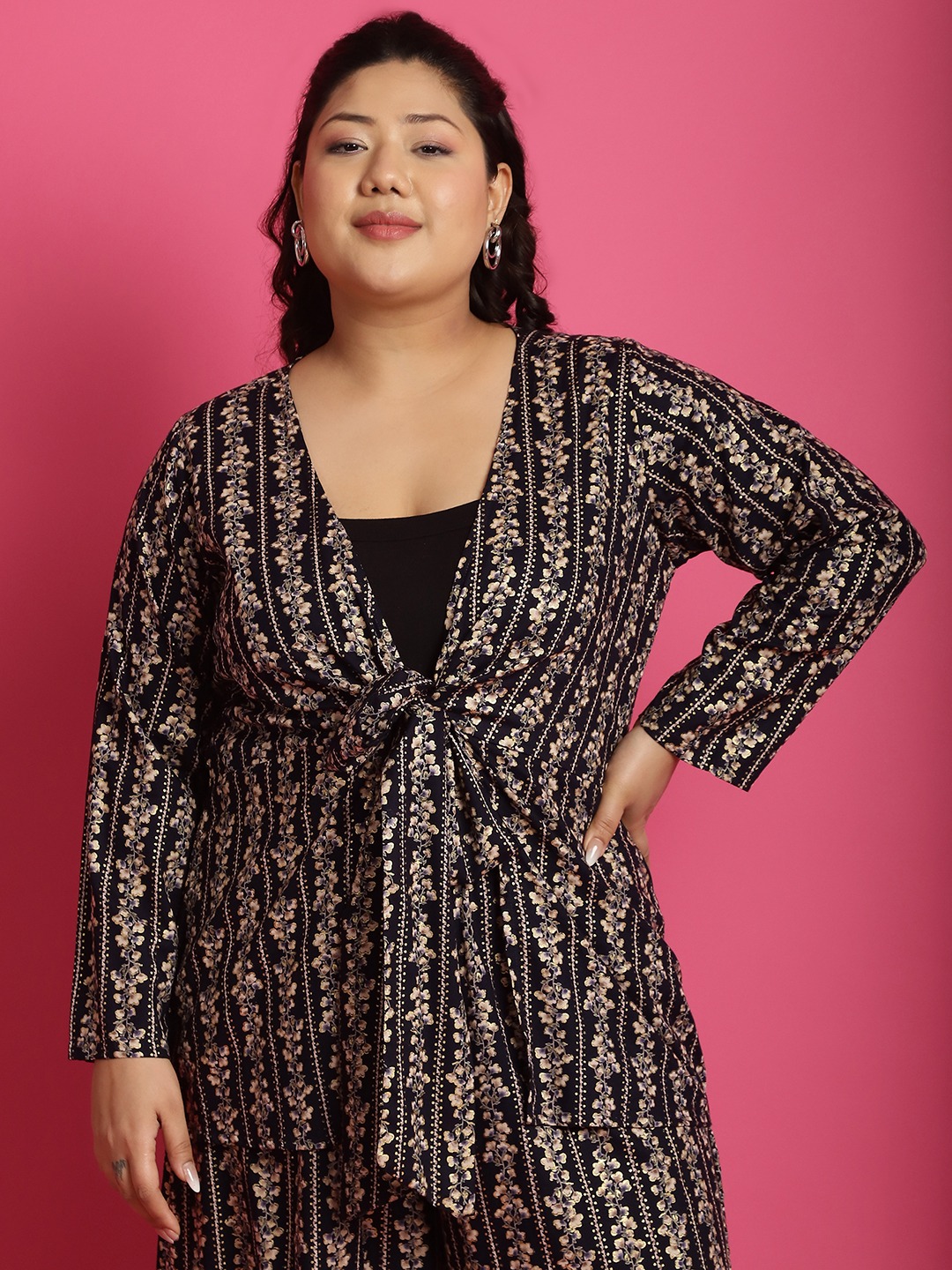 Women's Plus Size Navy Gold floral printed tie-up shrug
