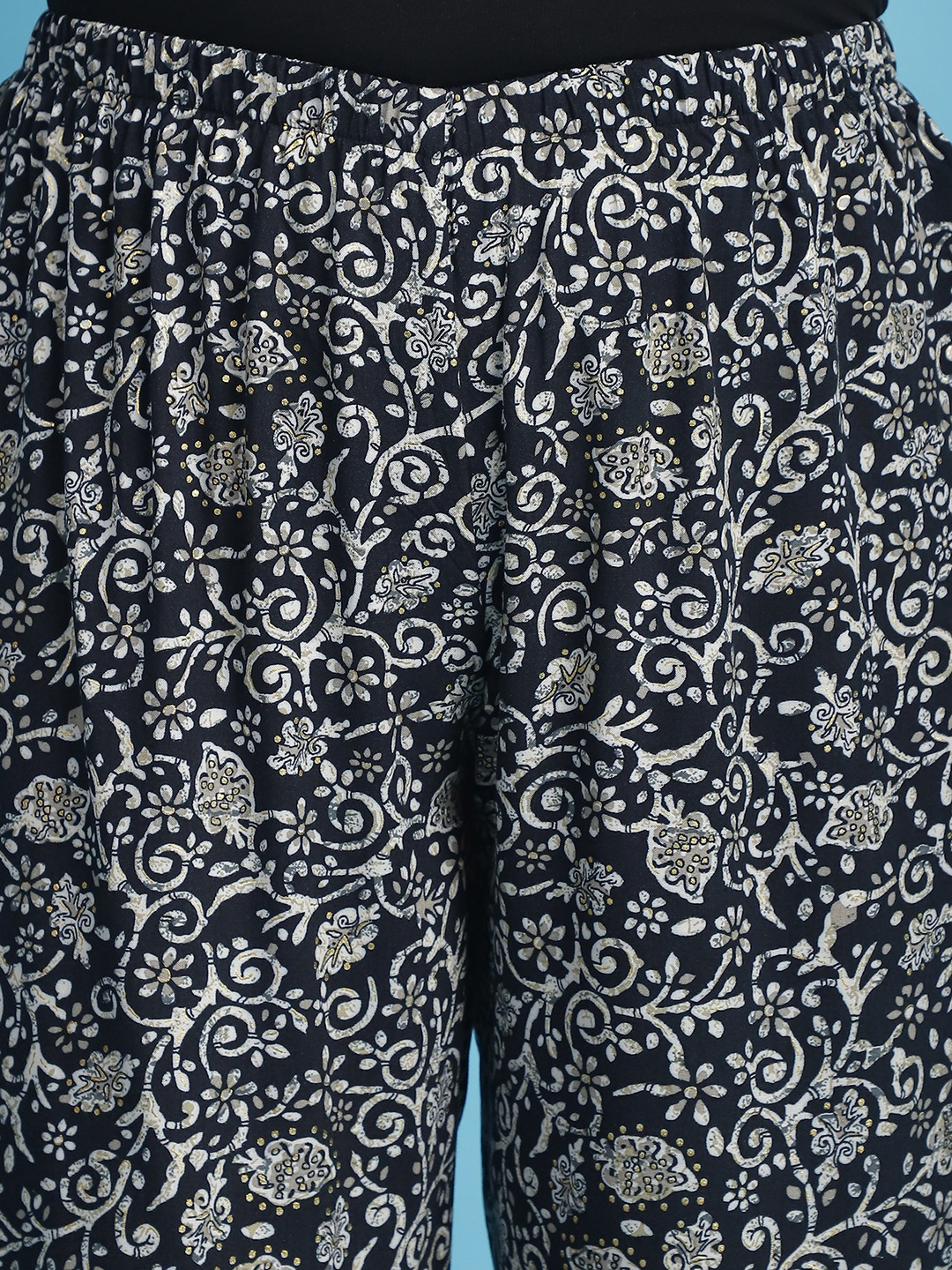Women's Plus Size Black floral batik printed Wide Leg Mid-Rise Palazzo