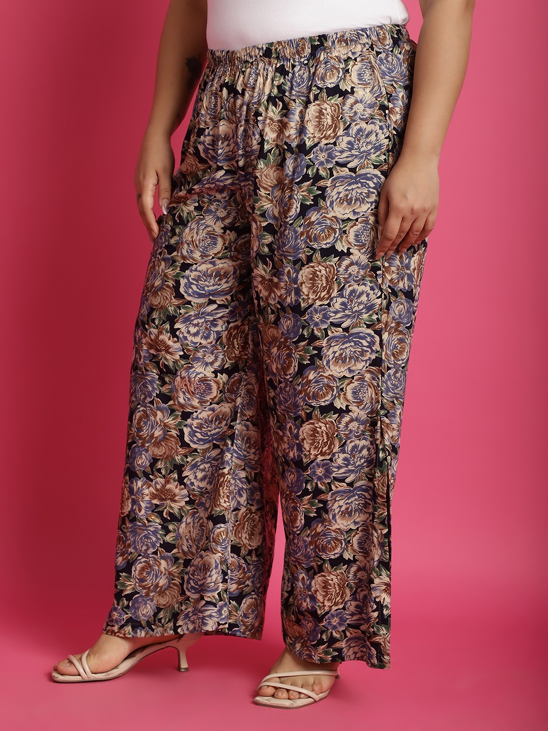 Women's Plus Size Navy Rose floral printed Wide Leg Mid-Rise Palazzo