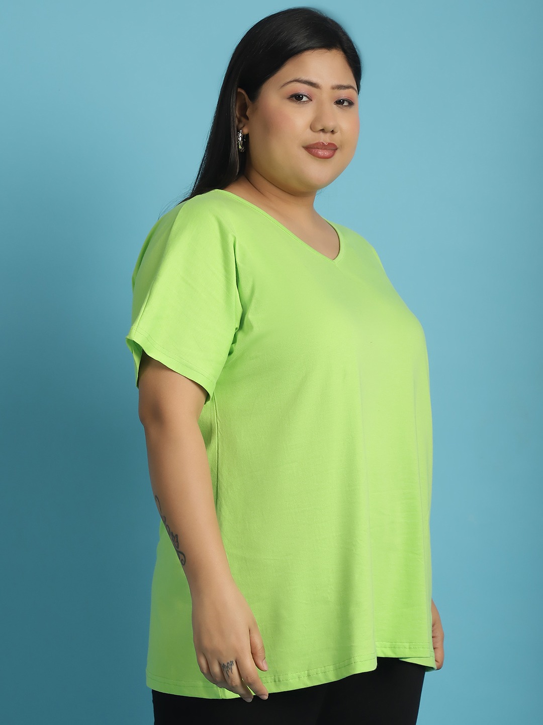 Women's Plus Size Bright Green solid color cotton knitted T-shirt