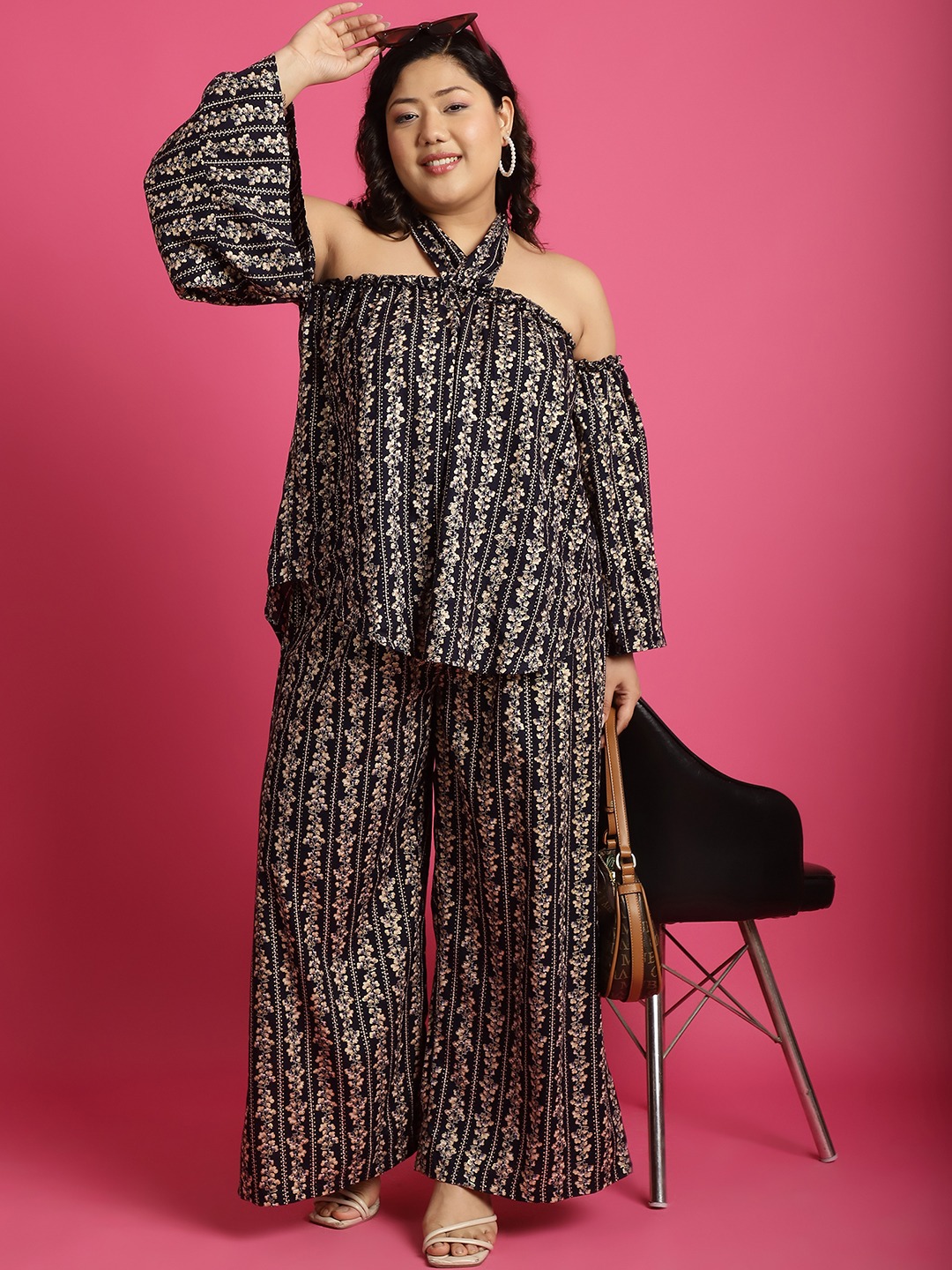 Women's Plus Size Navy Gold floral printed Wide Leg Mid-Rise Palazzo