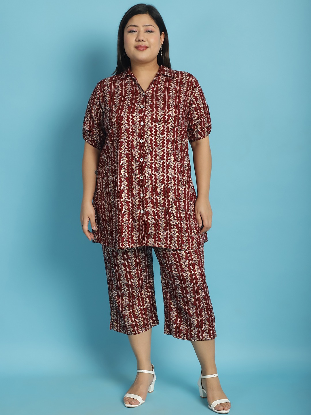 Women's Plus Size Maroon Gold floral printed Shirt With Capri
