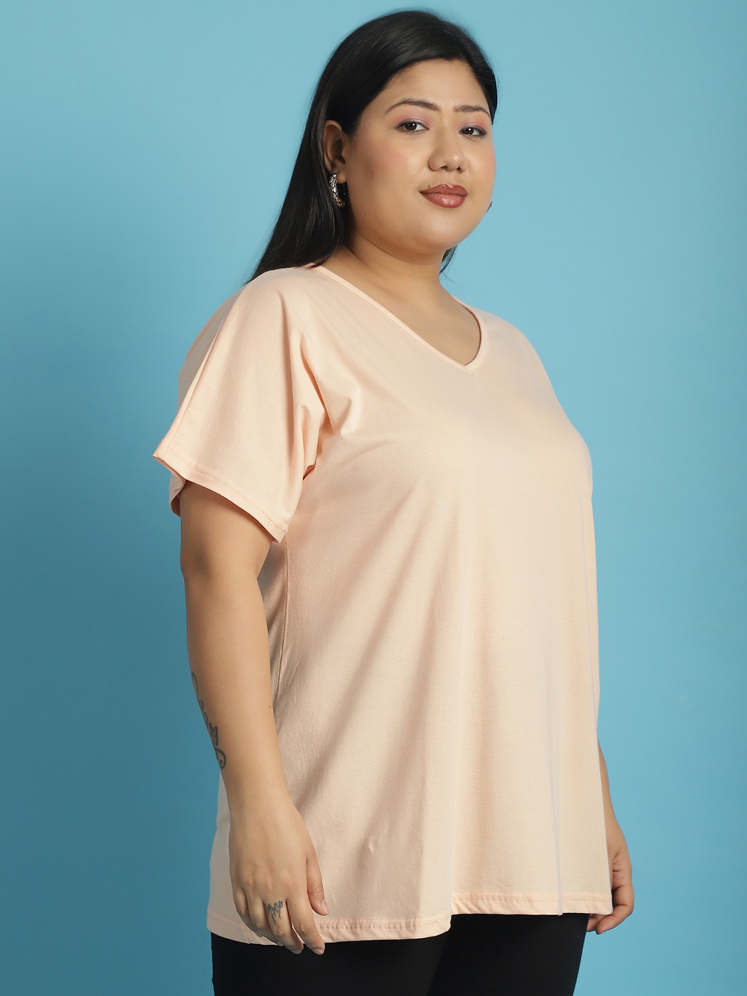 Women's Plus Size Light Peach solid color cotton knitted T-shirt
