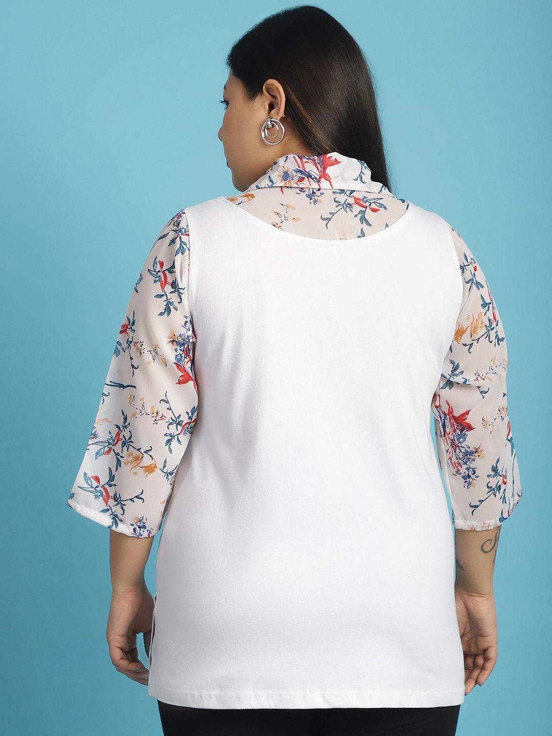 Women's Plus Size White Pink & Blue floral printed Top