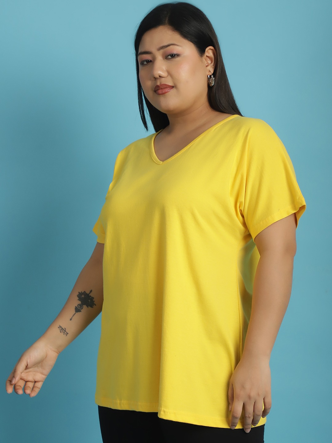 Women's Plus Size Yellow solid color cotton knitted T-shirt