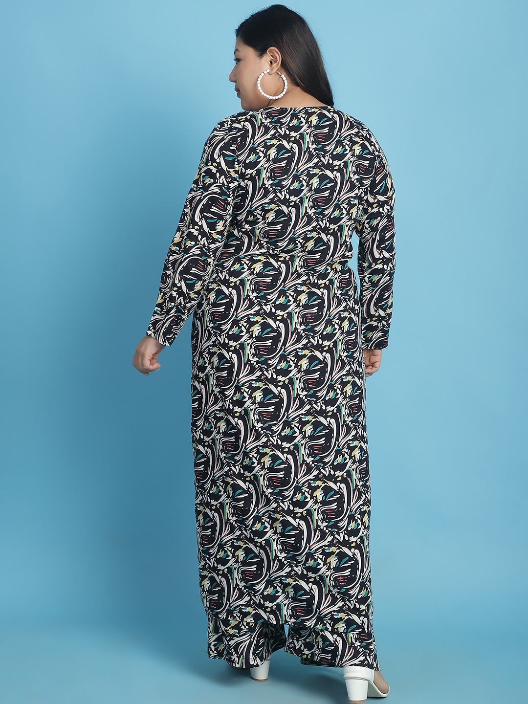 Women's Plus Size Black abstract printed Tie-Up Longline Shrug