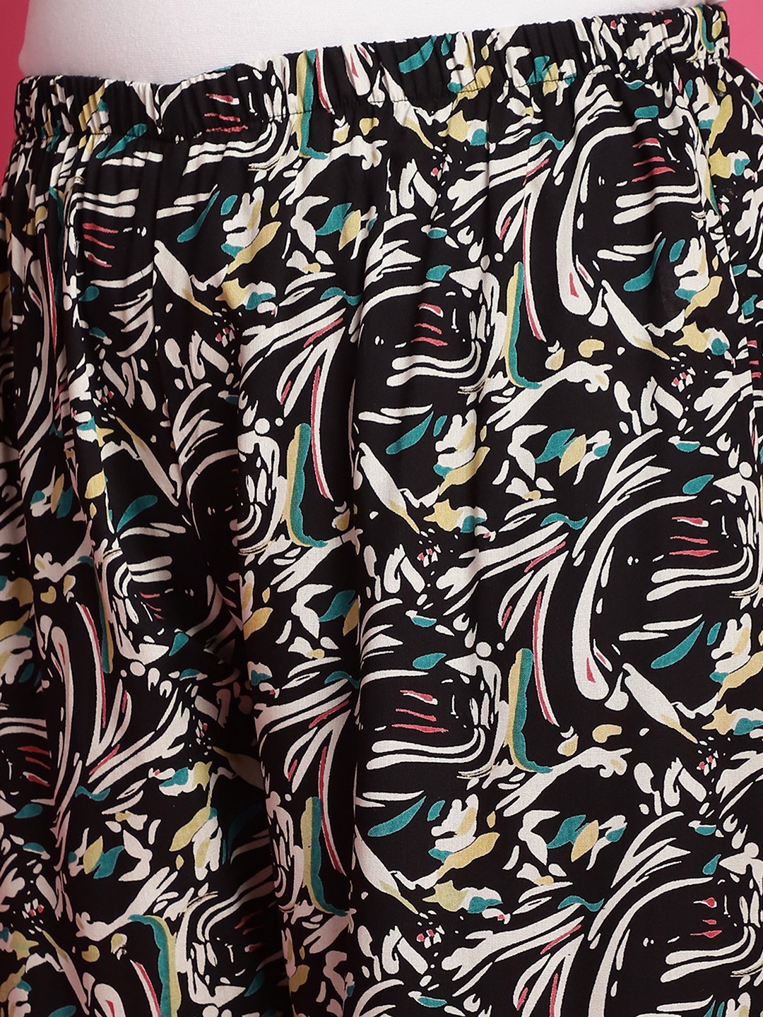 Women's Plus Size Black abstract printed Wide Leg Mid-Rise Palazzo