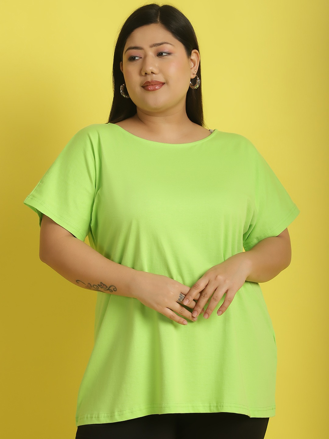 Women's Plus Size Bright Green solid color cotton knitted T-shirt