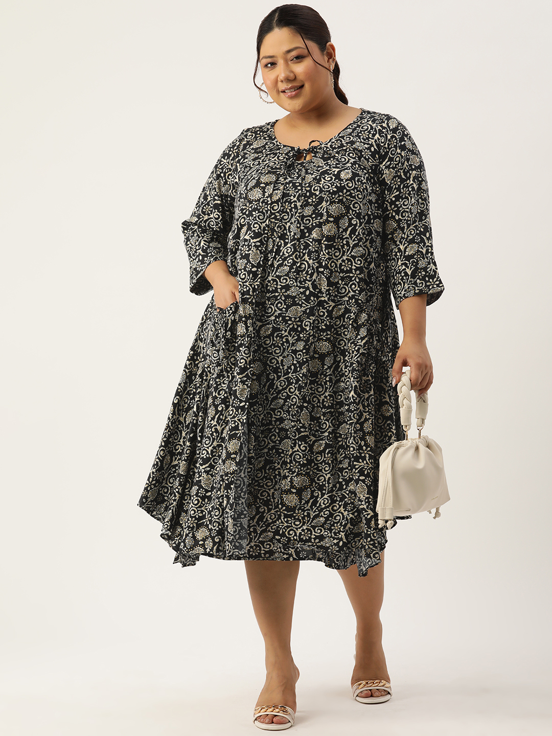 Women's Plus Size Black Batik Floral printed A-Line Clothing Set