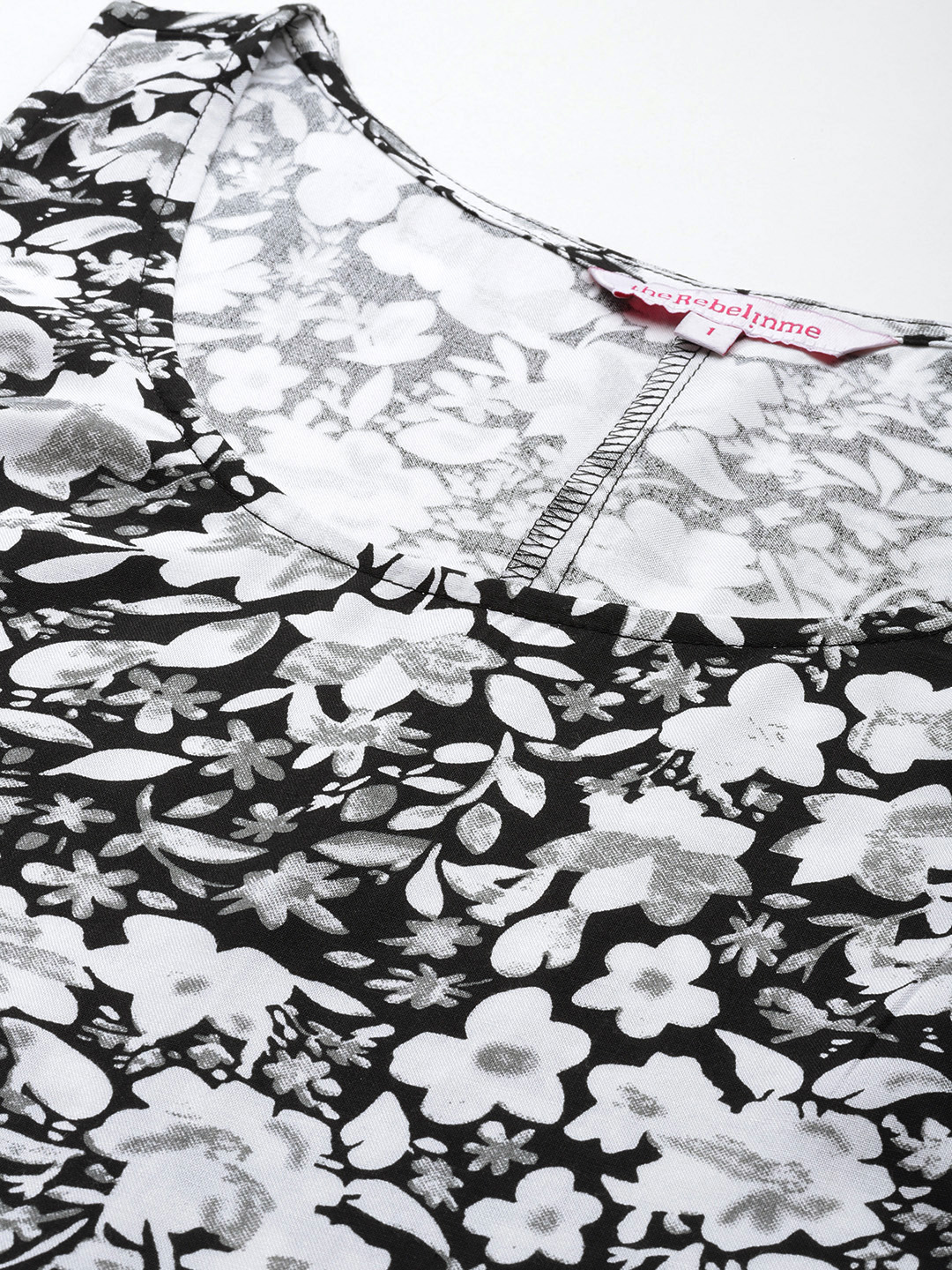 Women's Plus Size Black & White Floral printed A-Line Clothing Set