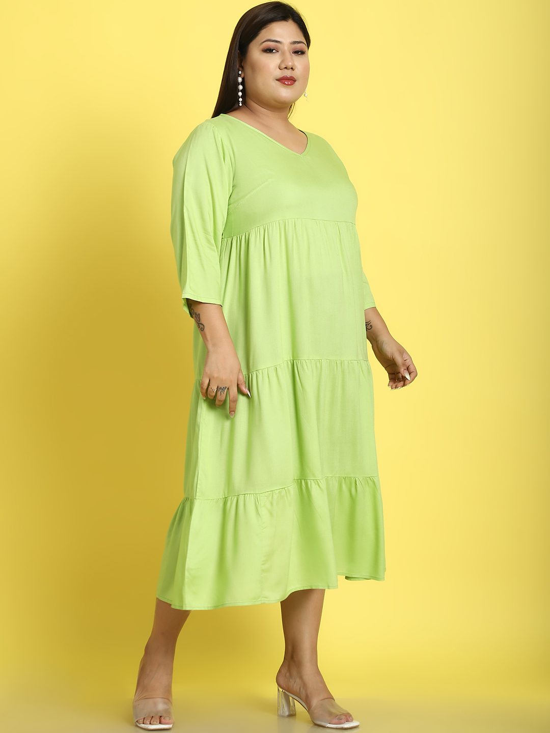 Women's Plus Size Green Solid Color A-Line Midi dress