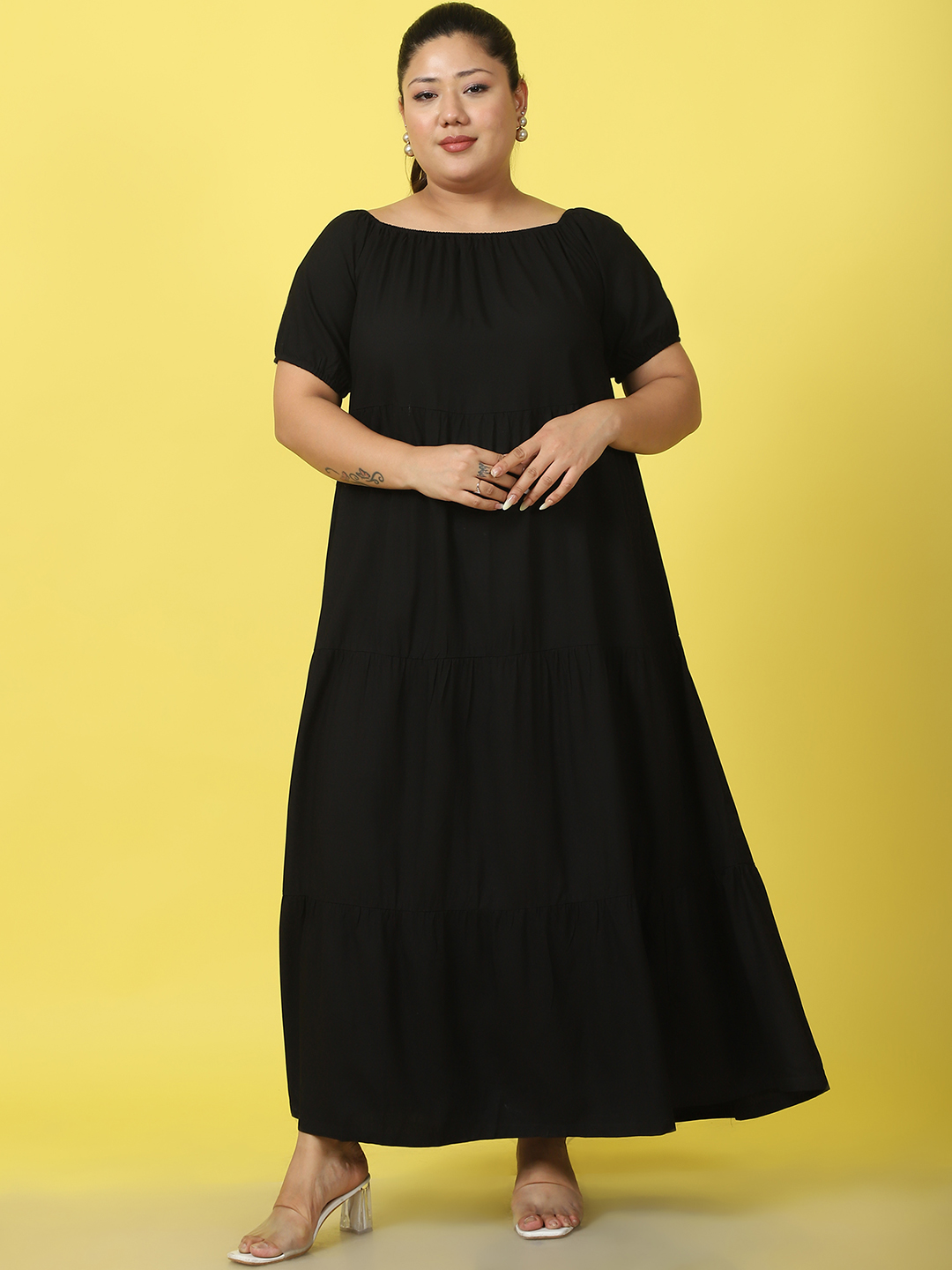 Women's Plus Size Black solid color A-Line Maxi dress