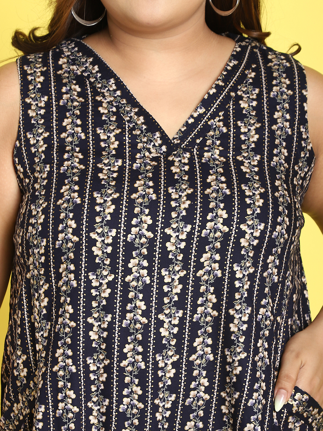 Women's Plus Size Navy Gold Foil Printed A-Line Midi Dress