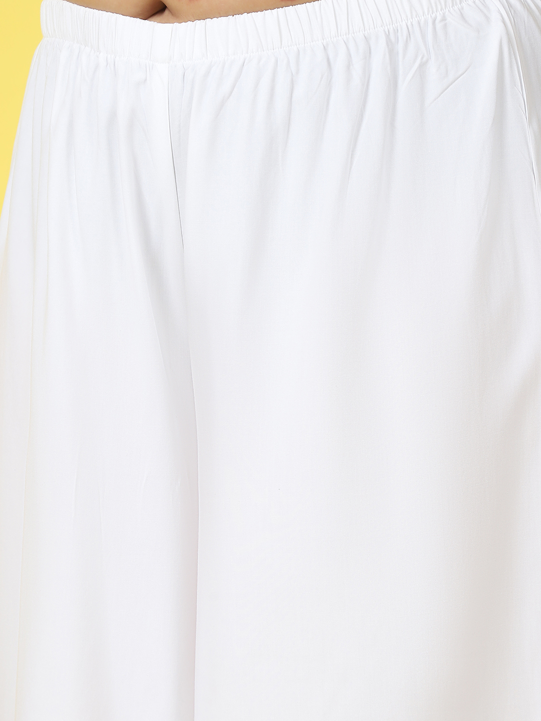 Women's Plus Size White Solid Color High-Rise Relaxed Palazzos