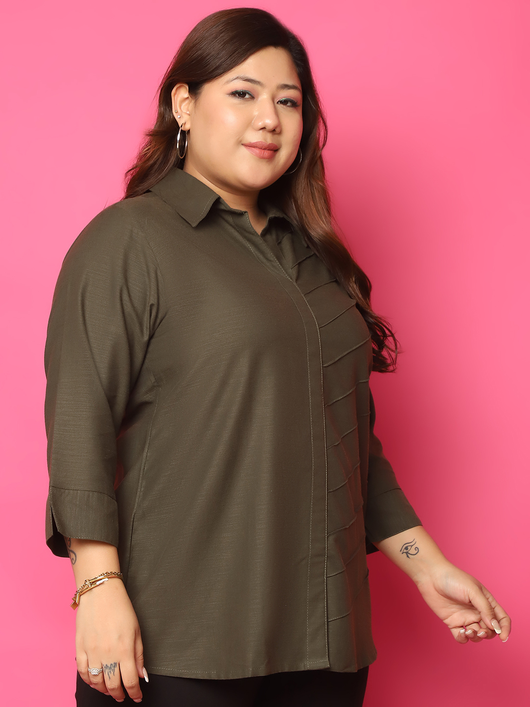 Women's Plus Size Olive solid color knitted Relaxed Casual shirt