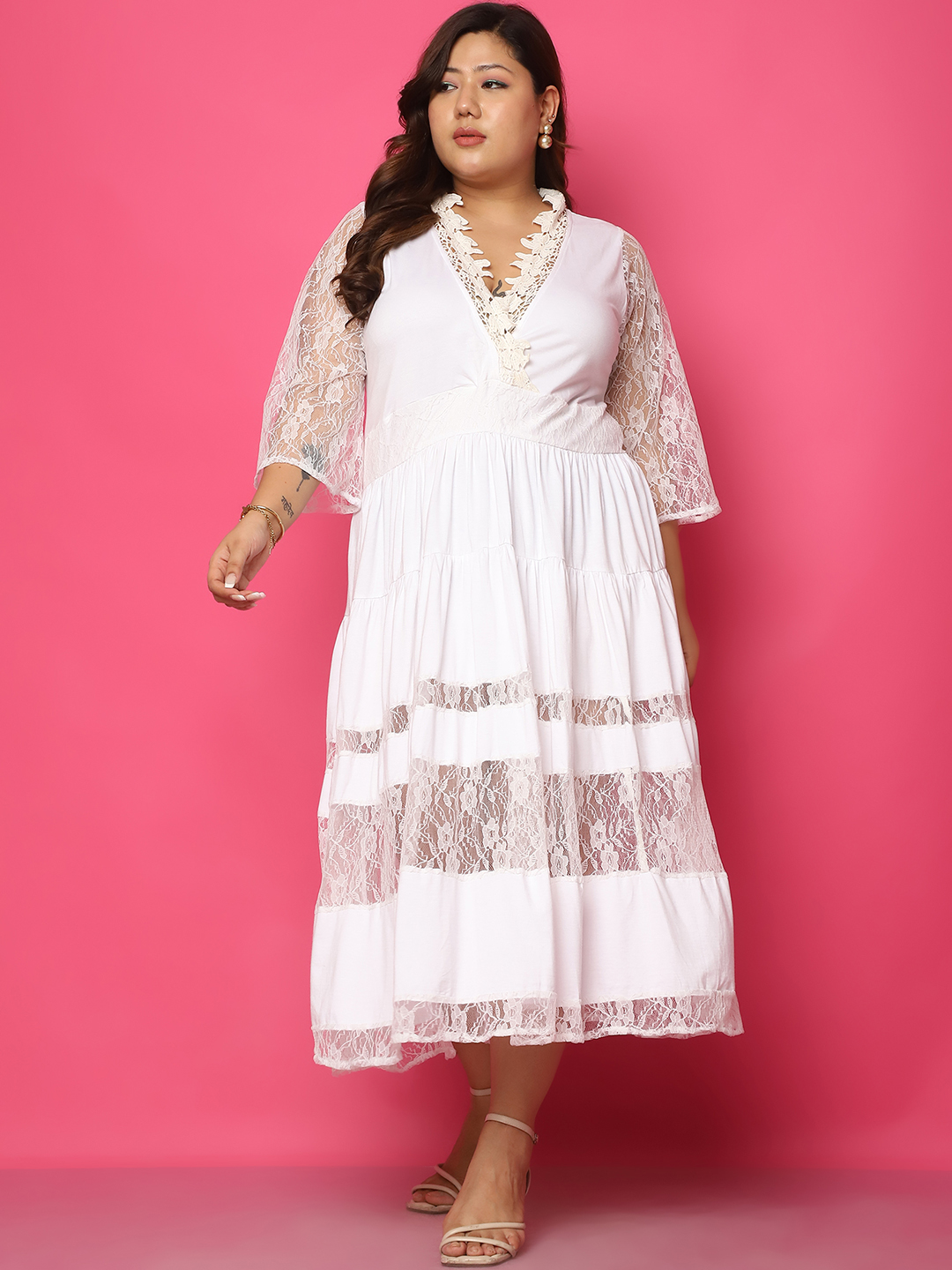 Women's Plus Size White solid color viscose knitted Lace Dress