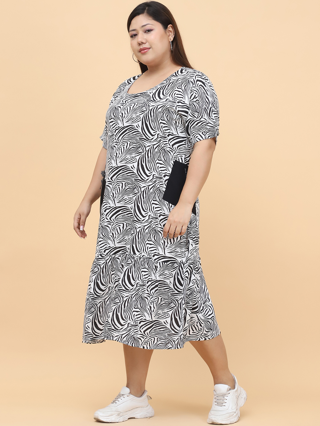 Women's Plus Size Black & White Zebra Printed Woven A-Line Dress