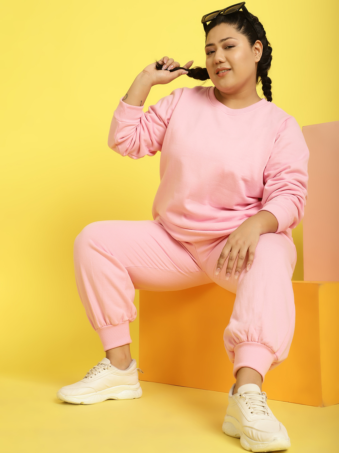Women's Plus Size Light Pink Solid Color Fleece Winter Tapered Trouser