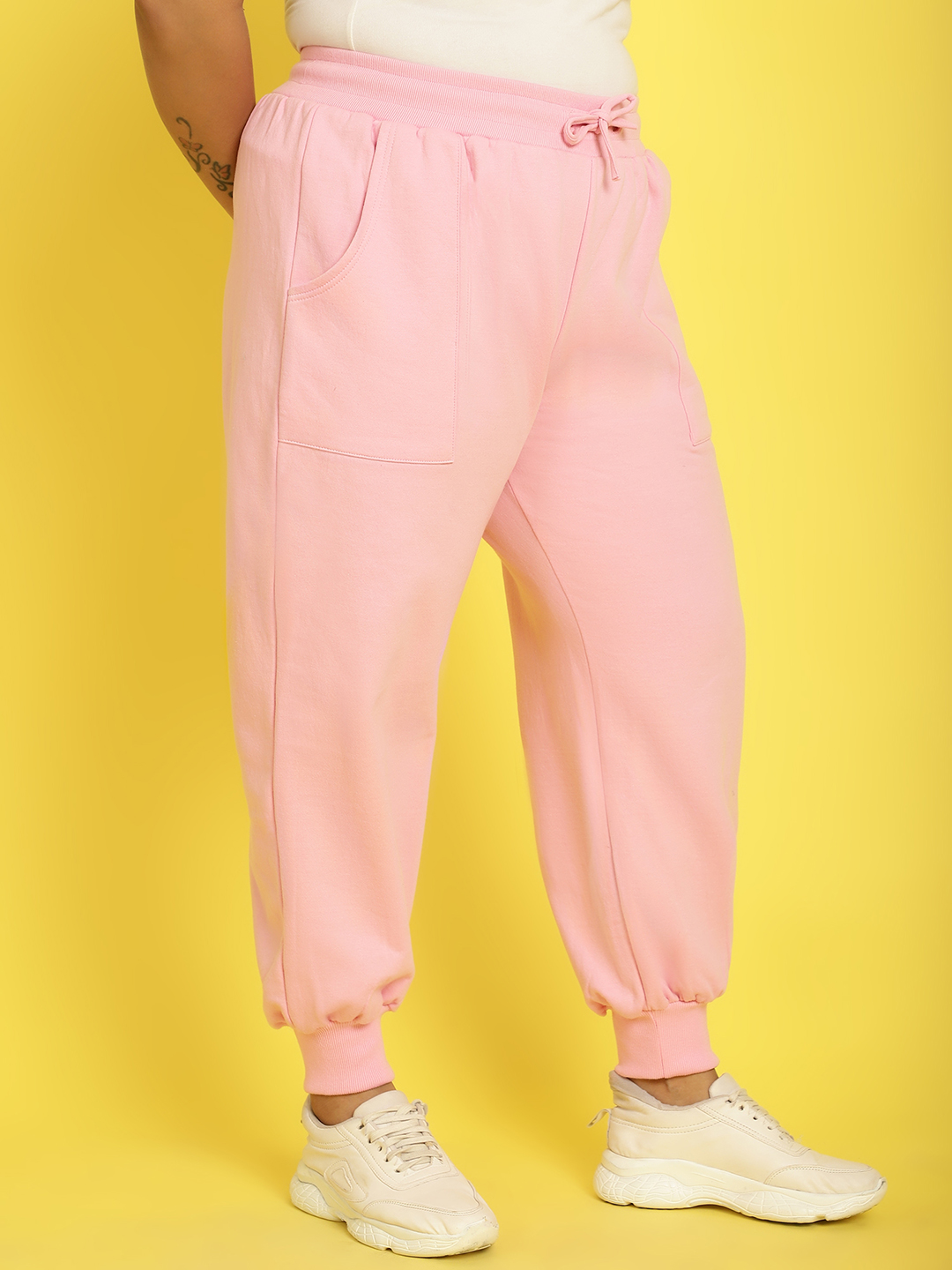 Women's Plus Size Light Pink Solid Color Fleece Winter Tapered Trouser