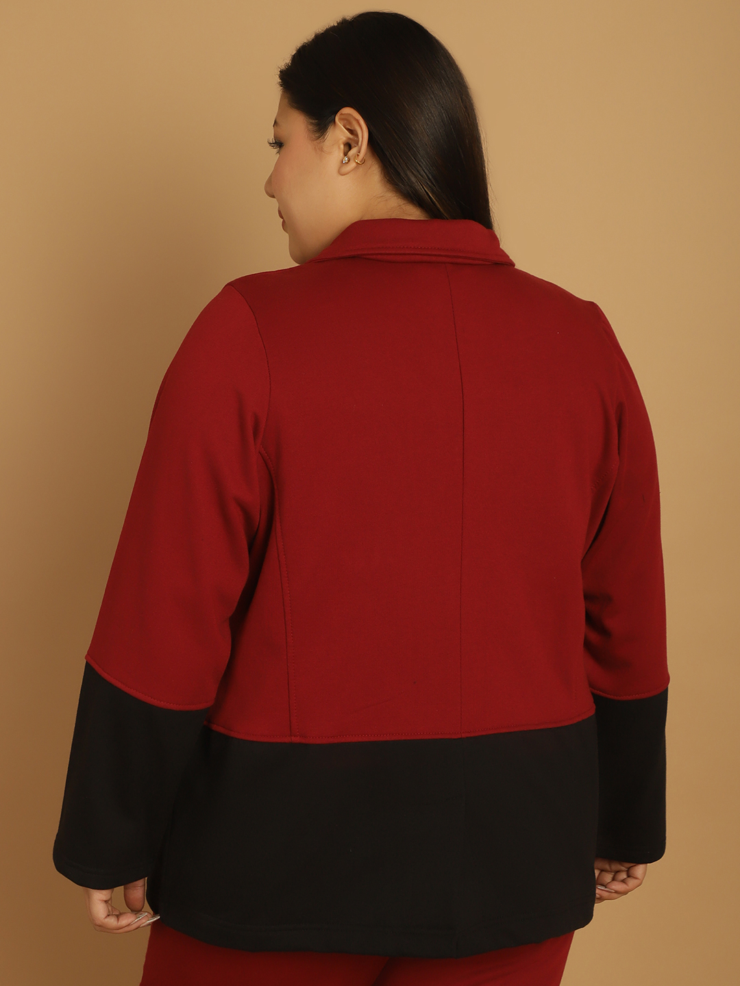 theRebelinme Plus Size Maroon & Black Color Block Knitted Jacket