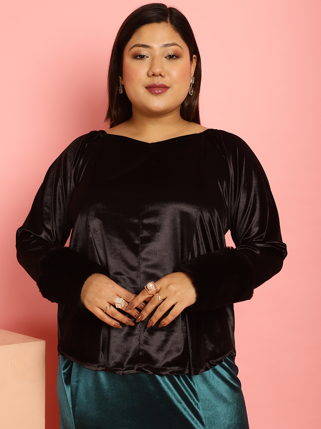 Women's Plus Size Black Solid Color Velvet Top with faux fur at cuff