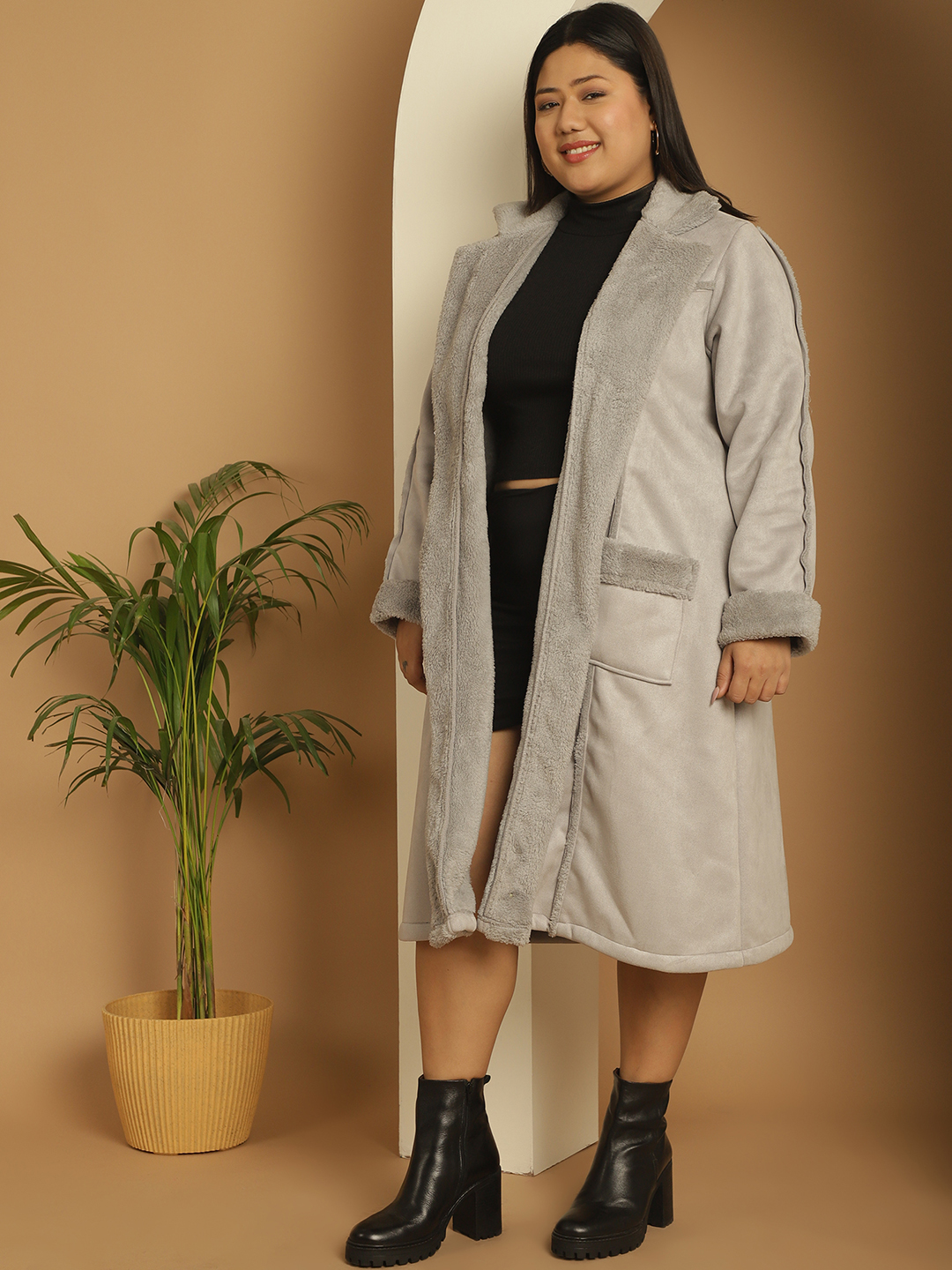 Women's Plus Size Grey Solid Color bonded Fur Longline Jacket