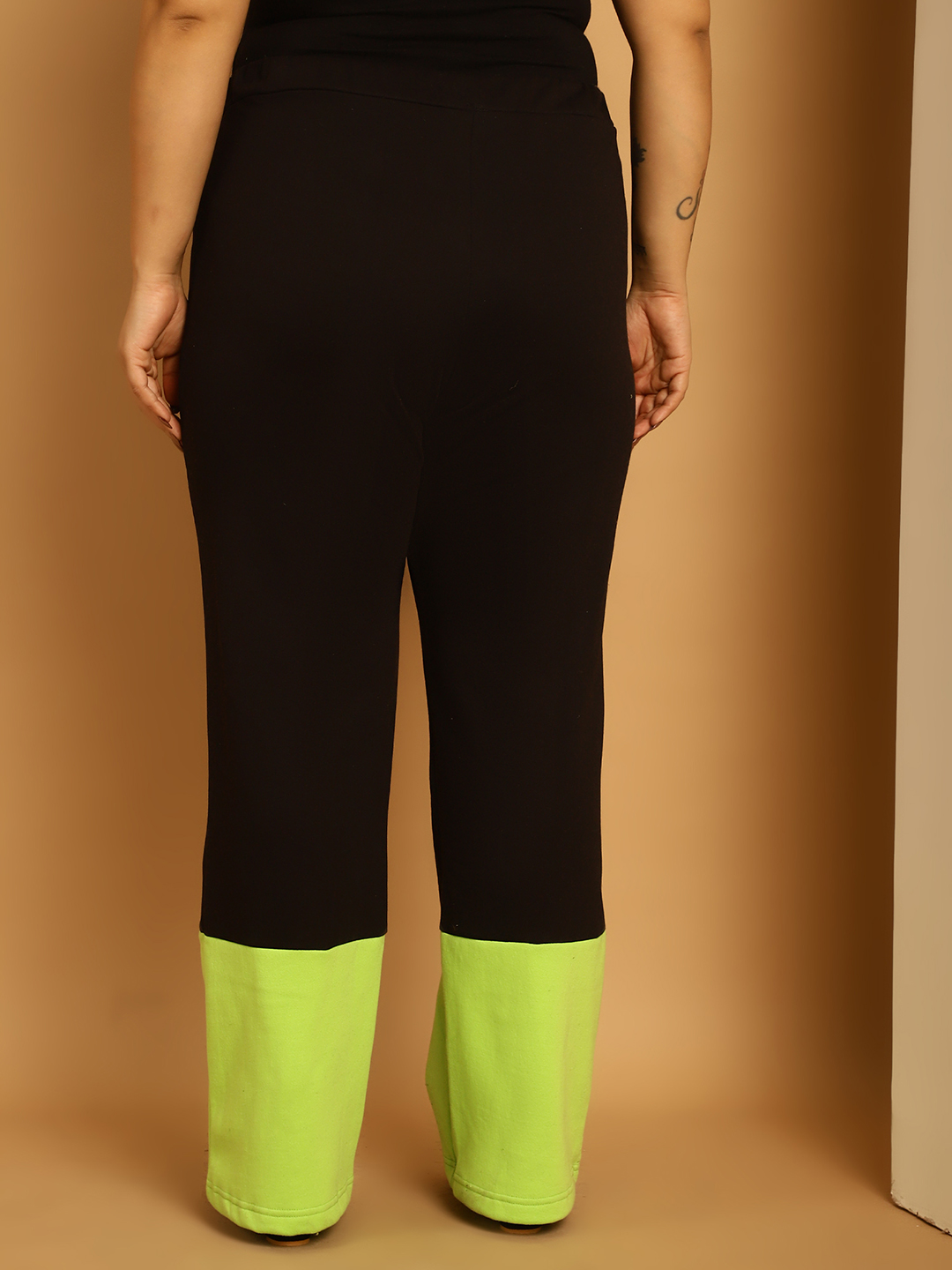 Women's Plus Size Bright Green & Black Color Block Winter Trouser