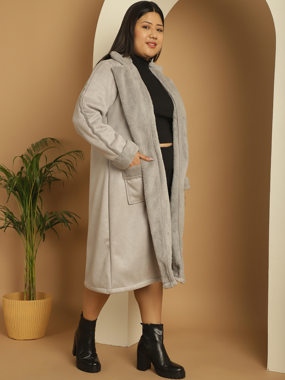 Women's Plus Size Grey Solid Color bonded Fur Longline Jacket
