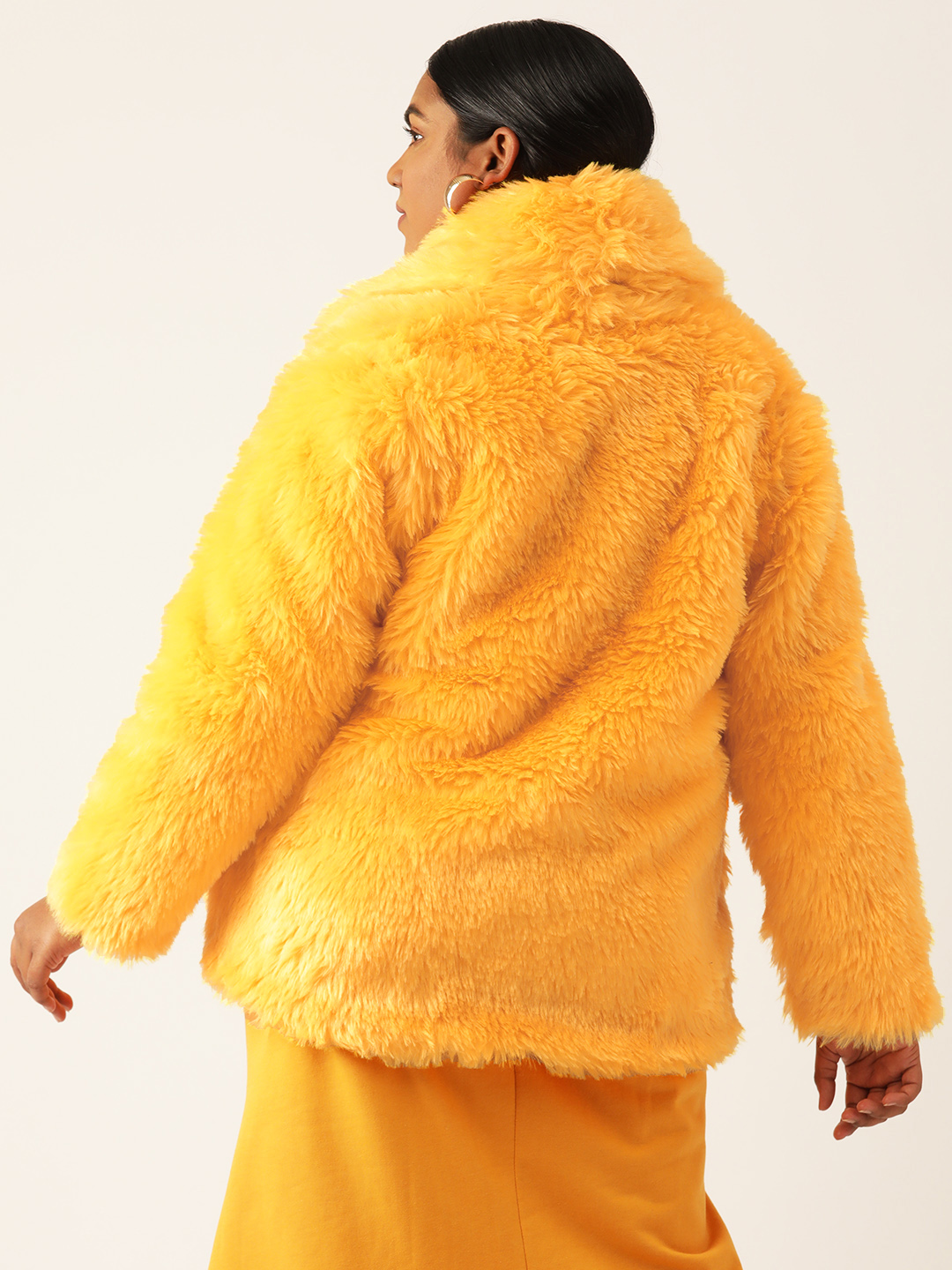 Women's Plus Size Yellow soild color faux fur winter jacket with attached lining