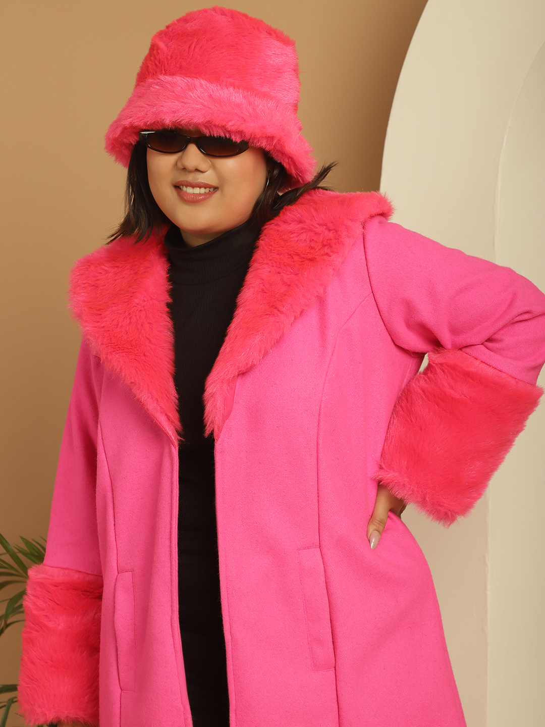 Women's Plus Size Dark Pink Solid Color faux fur Longline Jacket