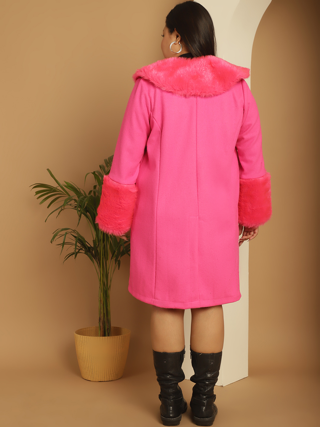 Women's Plus Size Dark Pink Solid Color faux fur Longline Jacket