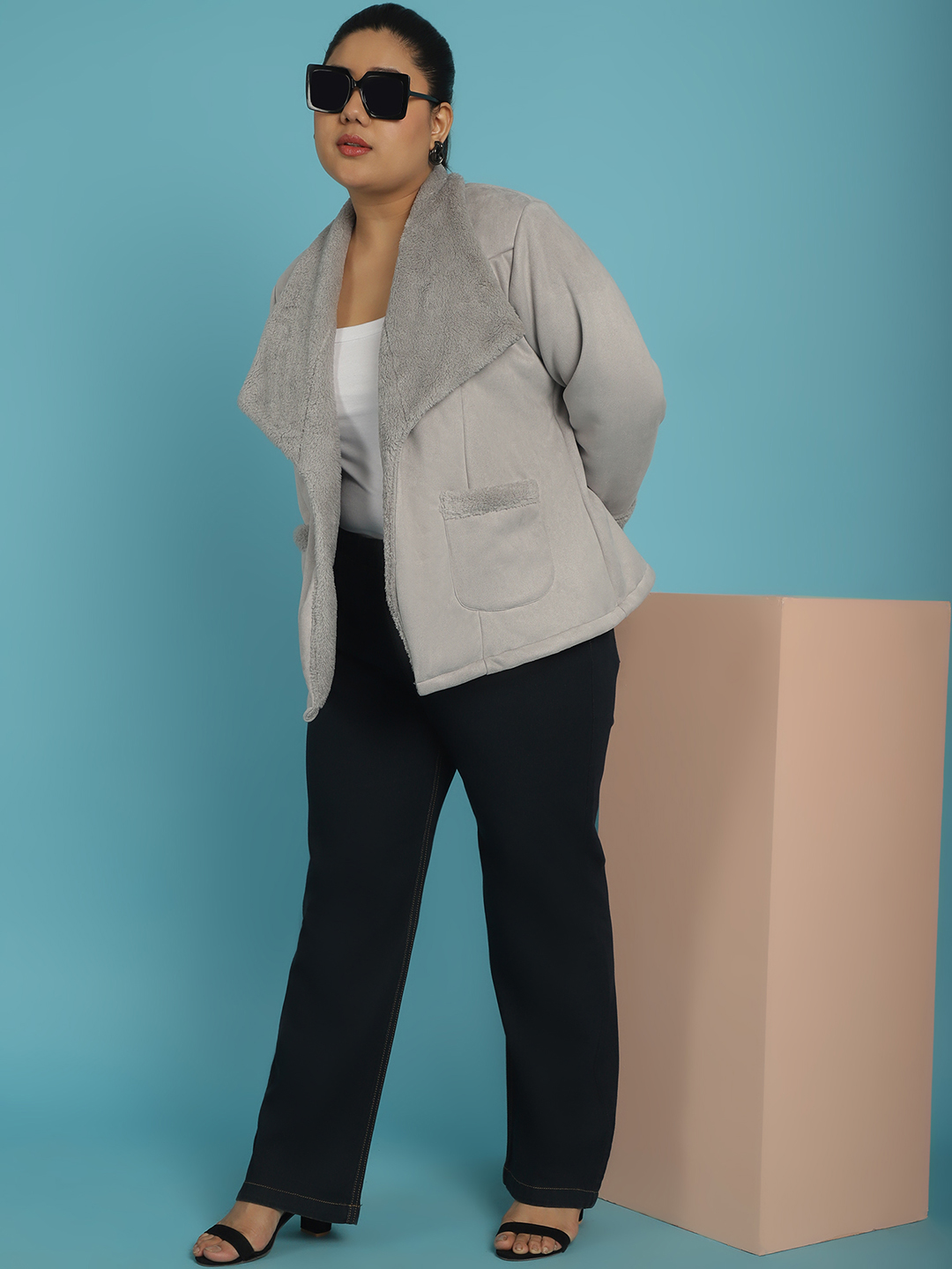 Women's Plus Size Grey Solid Color bonded Fur Jacket