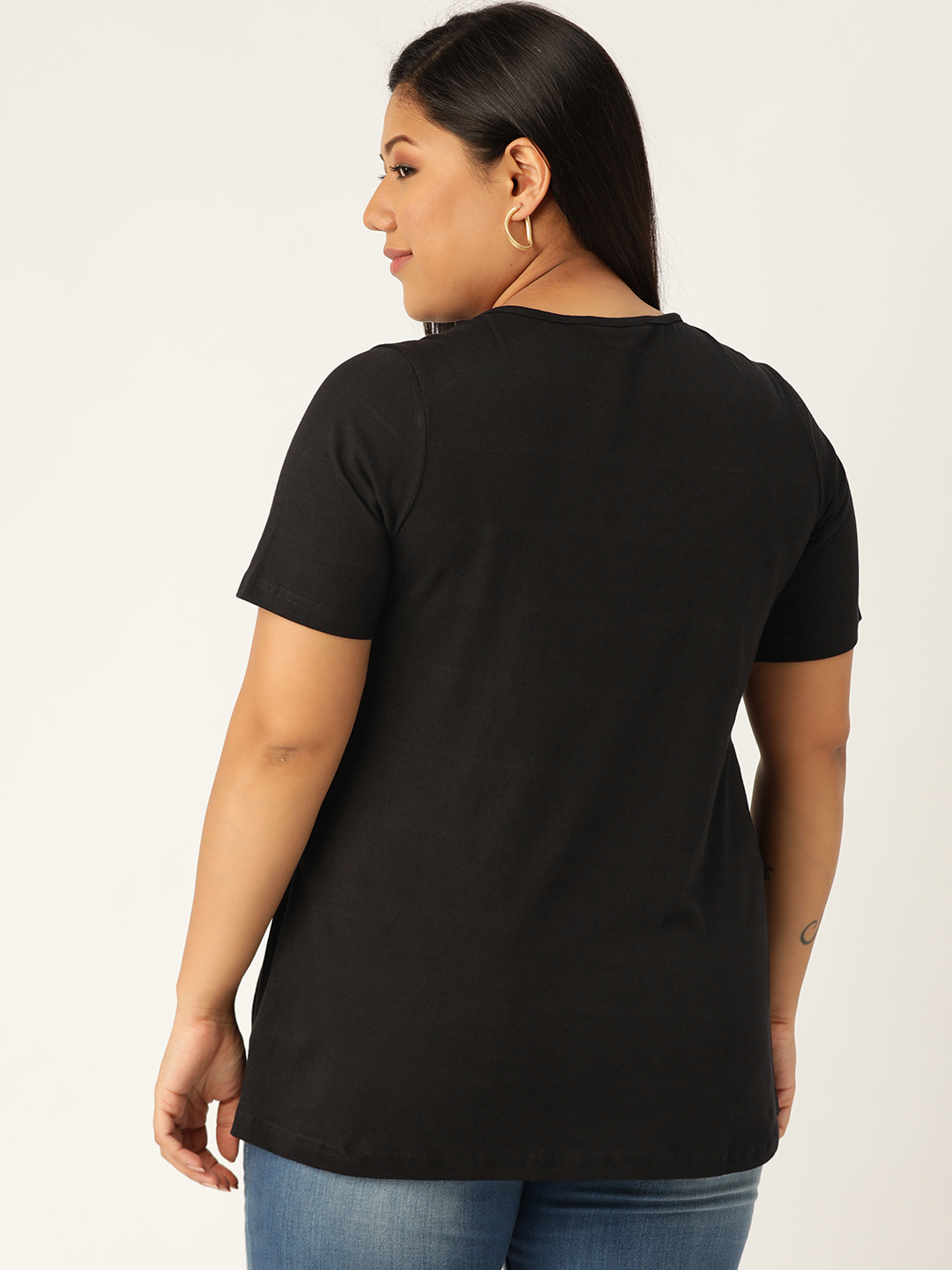 Women's Plus Size Black Solid Color Cotton knitted T-shirt with embellished detail