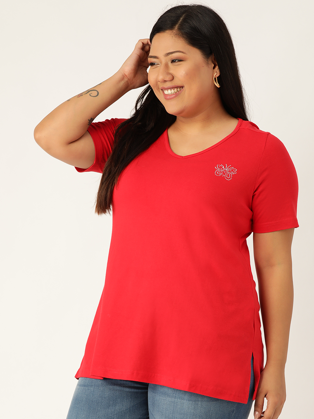 Women's Plus Size Red Solid Color Cotton knitted T-shirt with embellished detail