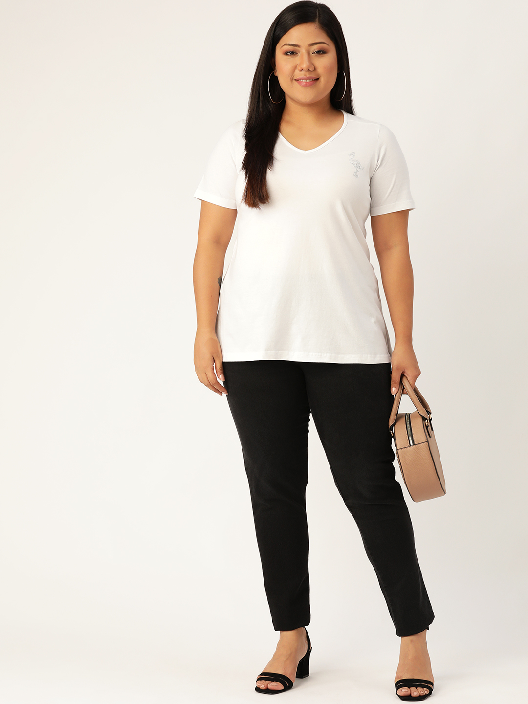 Women's Plus Size White Solid Color Cotton knitted T-shirt with embellished detail